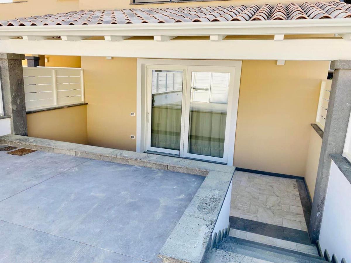 Nuova Residenza Dei 7 Pini A Pochi Passi Dal Mare Apartment Porto Pino Bagian luar foto