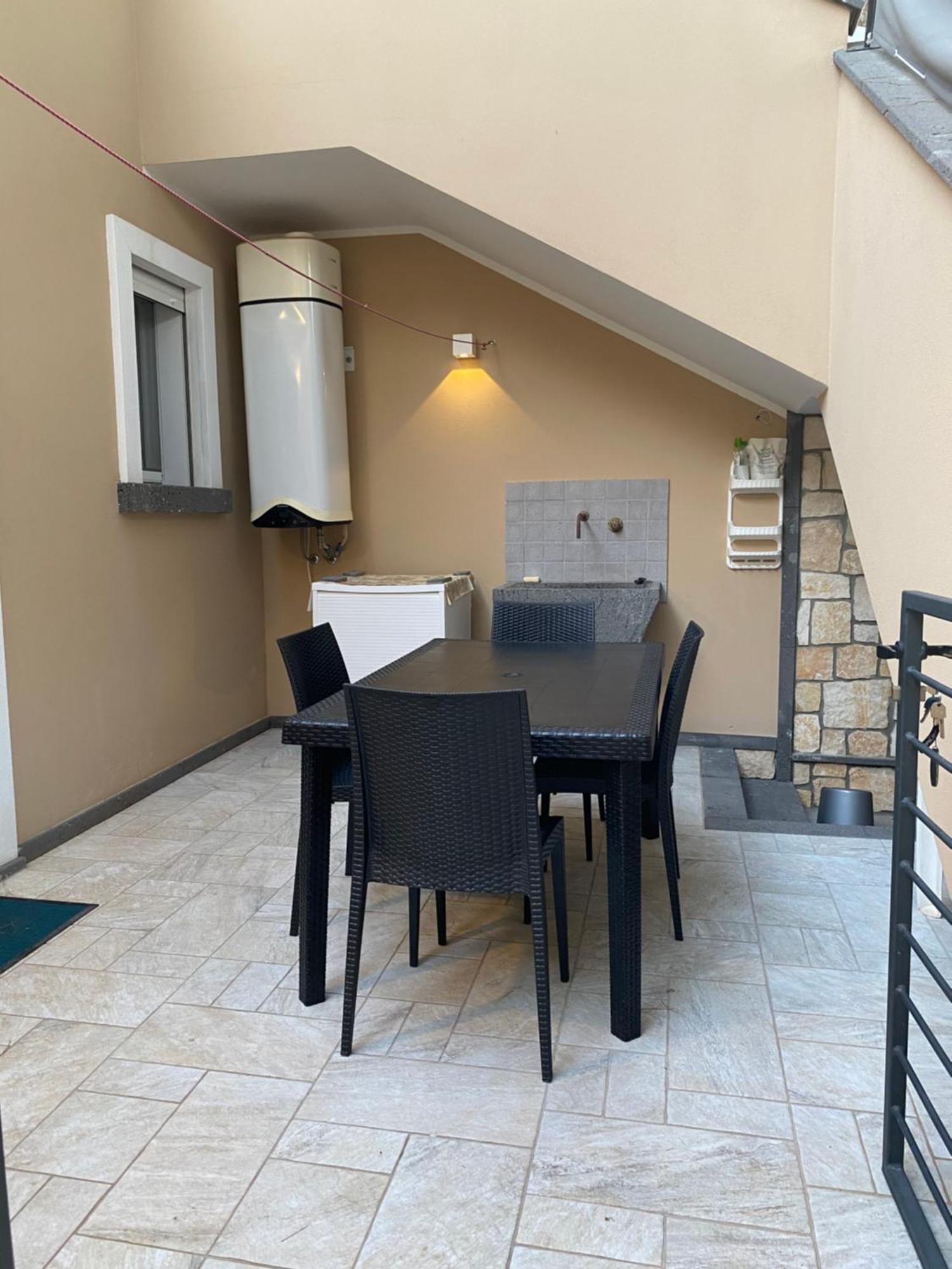Nuova Residenza Dei 7 Pini A Pochi Passi Dal Mare Apartment Porto Pino Bagian luar foto
